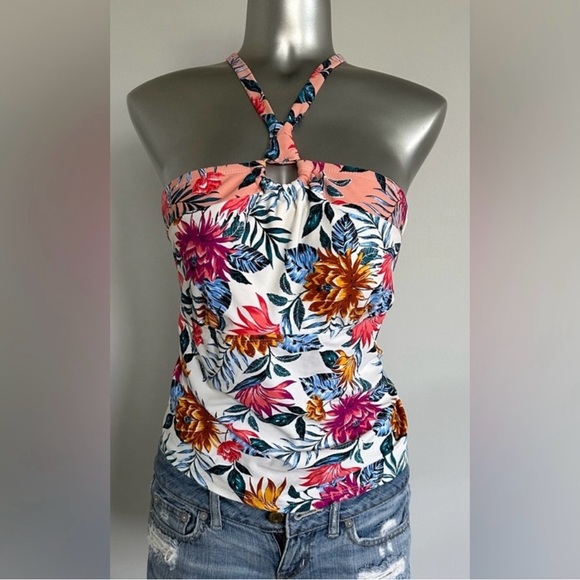 Meet your Posher, Loida - Picture 8 of 16